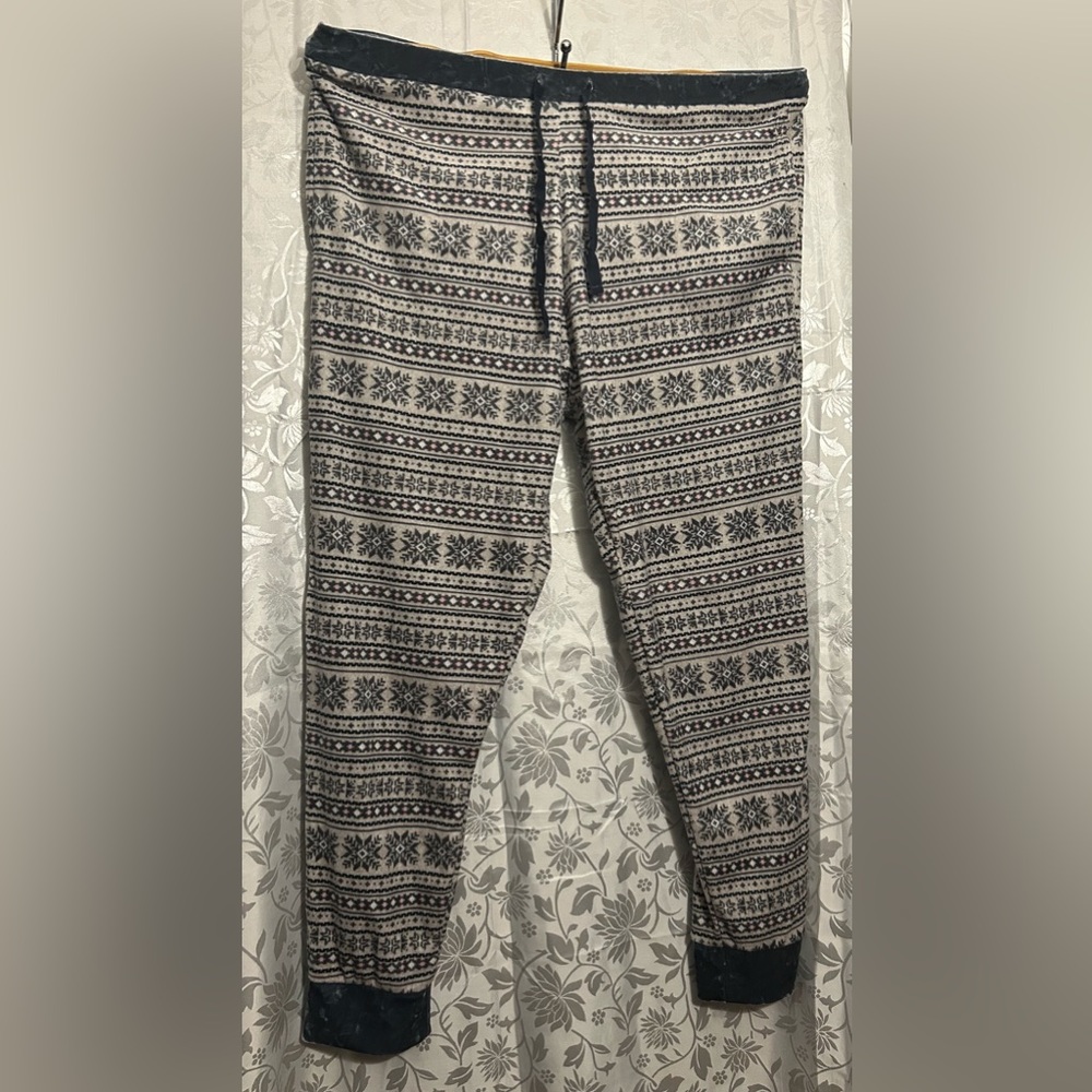 Simply Vera Vera Wang Fair Isle Pajama Pants Women’s Large Gray Black Pink.